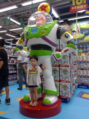 全球最大玩具商玩具反斗城的破产 一个时代的终结