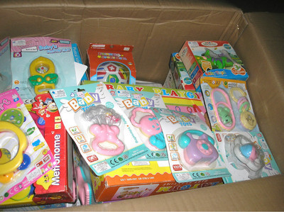 批发澄海称斤杂款库存婴儿与益智玩具，价格优惠，厂家直供